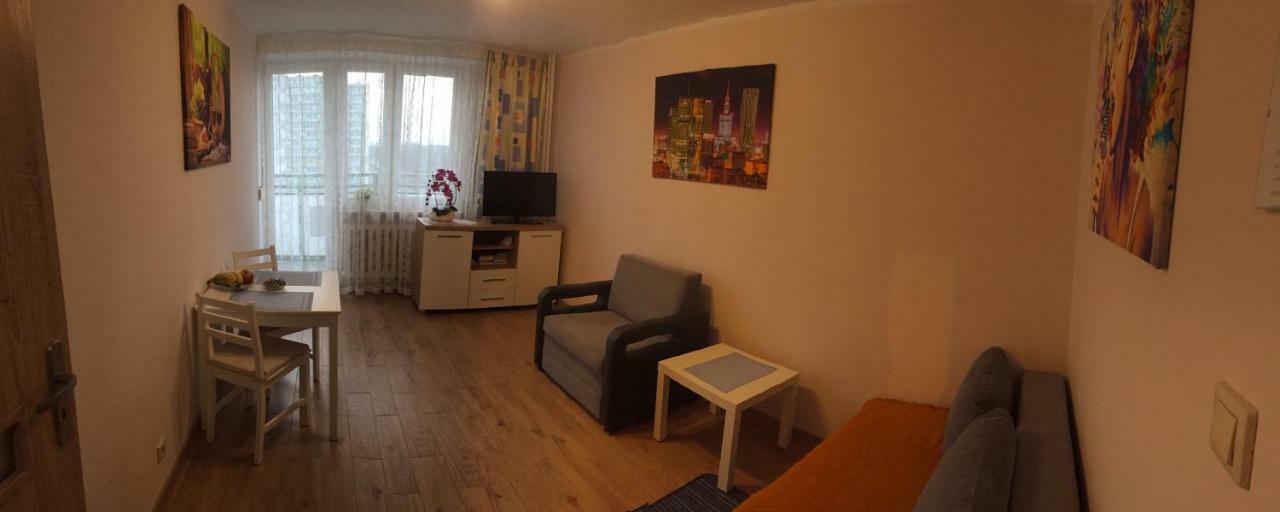 Apartament metro POLE MOKOTOWSKIE II Varsóvia Exterior foto